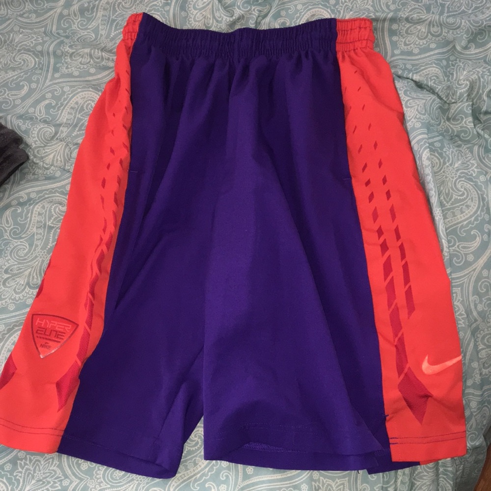 Nike Elite basketball shorts